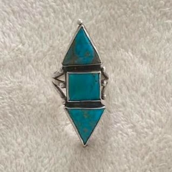 Vintage Zuni sterling silver turquoise triangle ring size 5 - Picture 1 of 2